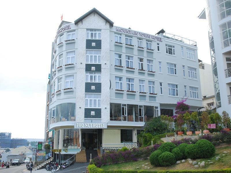 Mountain Town Hotel Da Lat Exterior photo