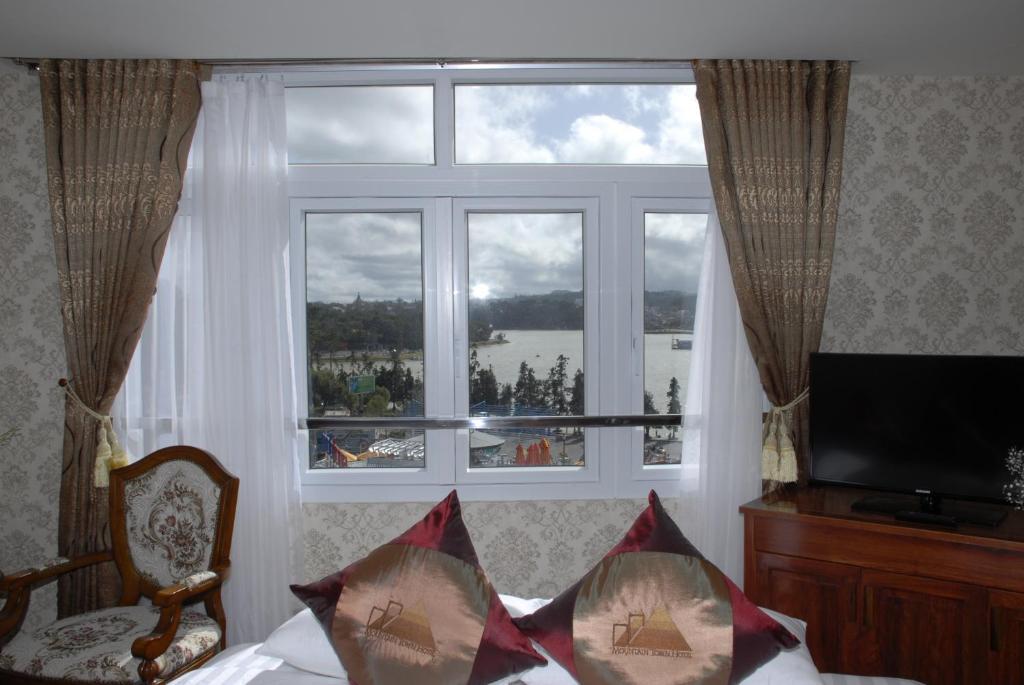 Mountain Town Hotel Da Lat Room photo