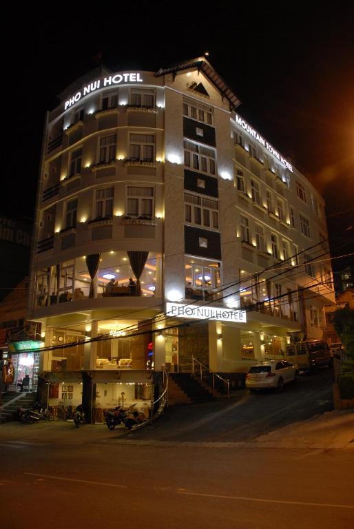 Mountain Town Hotel Da Lat Exterior photo